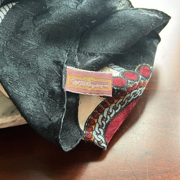 Worthington polyester scarf euc headwear wrap shoulder shawl with style & class - Picture 7 of 17